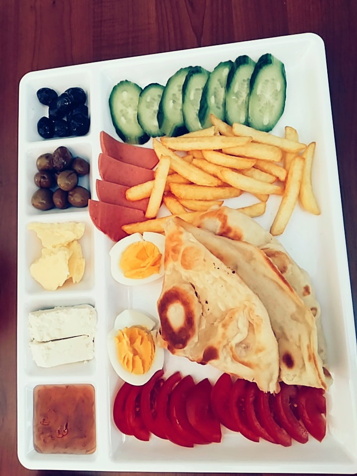 Pi̇zza Cafe 42