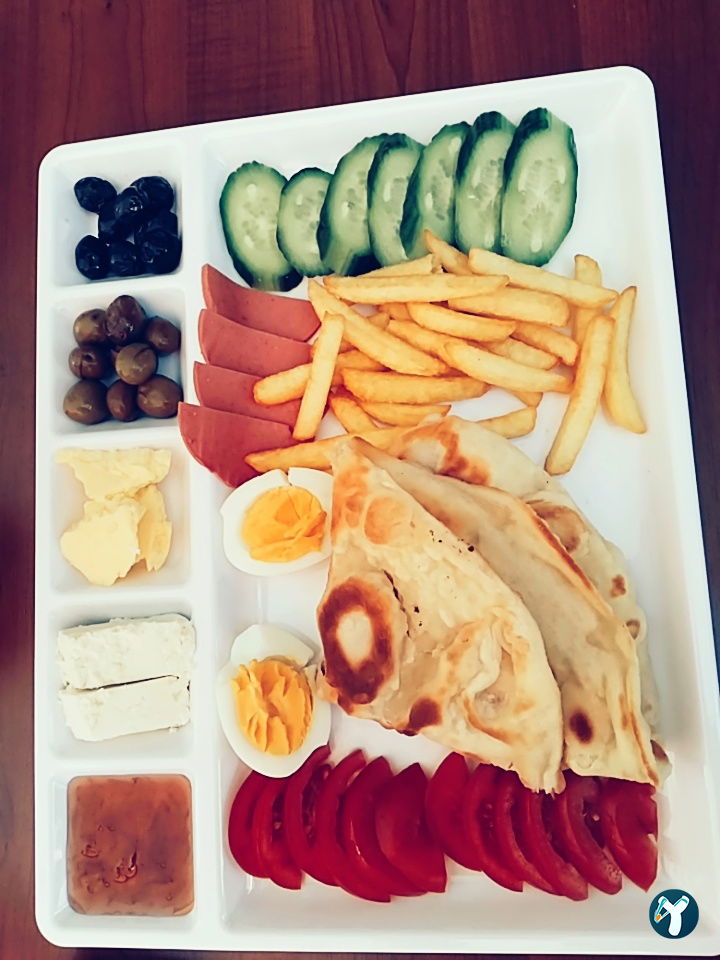 Pi̇zza Cafe 42