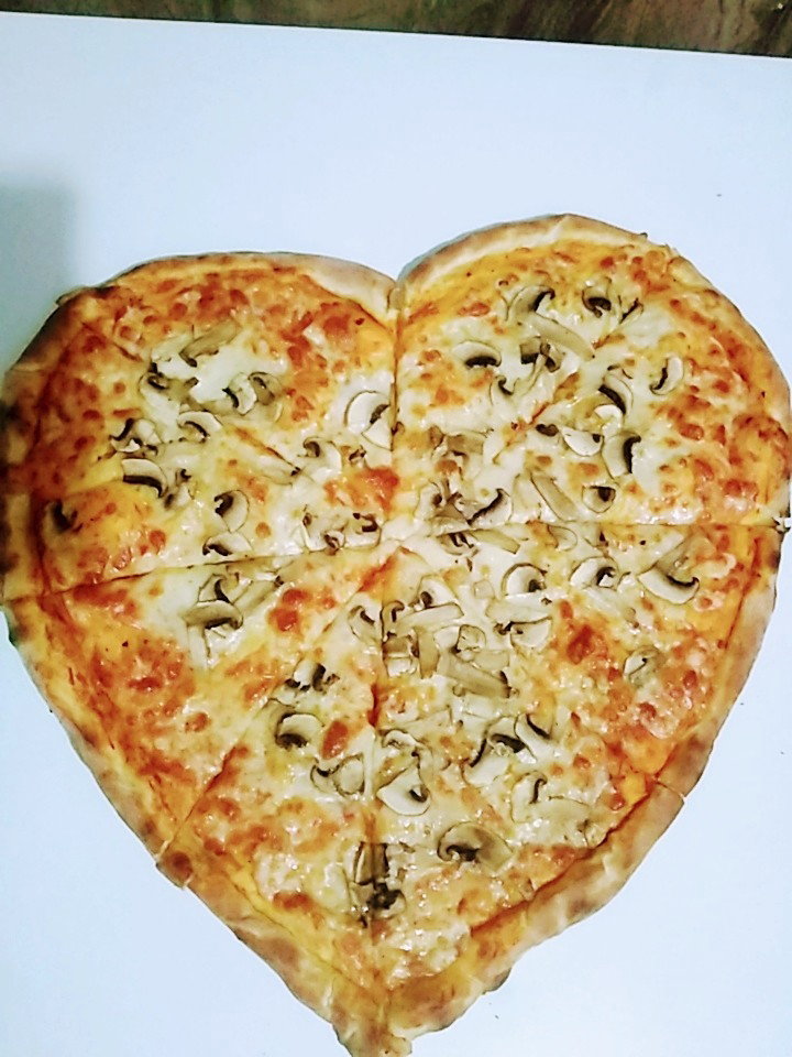 Pi̇zza Cafe 42