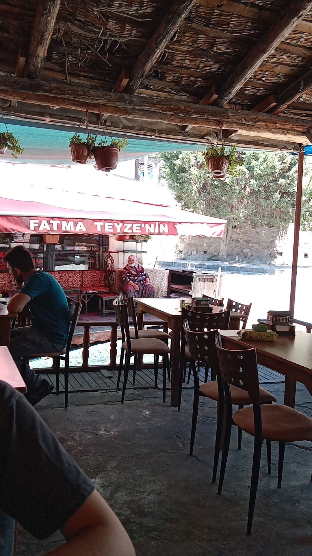 Fatma Teyzenin Yeri Gözleme