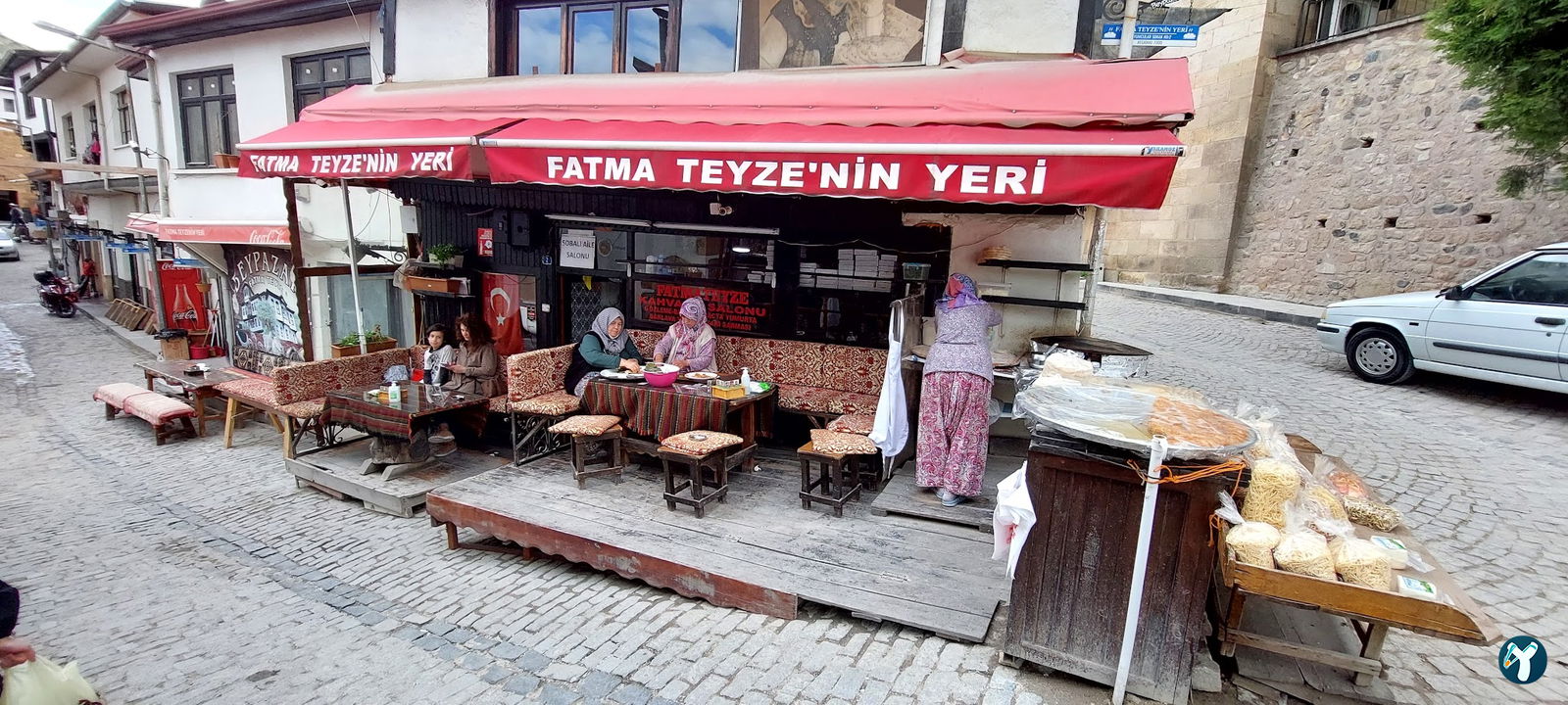 Fatma Teyzenin Yeri Gözleme