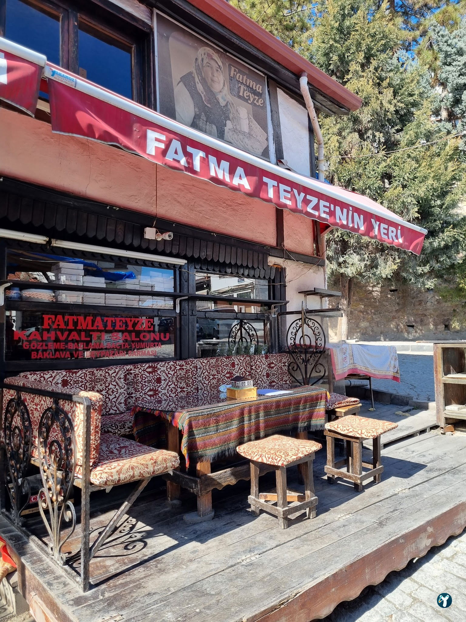 Fatma Teyzenin Yeri Gözleme