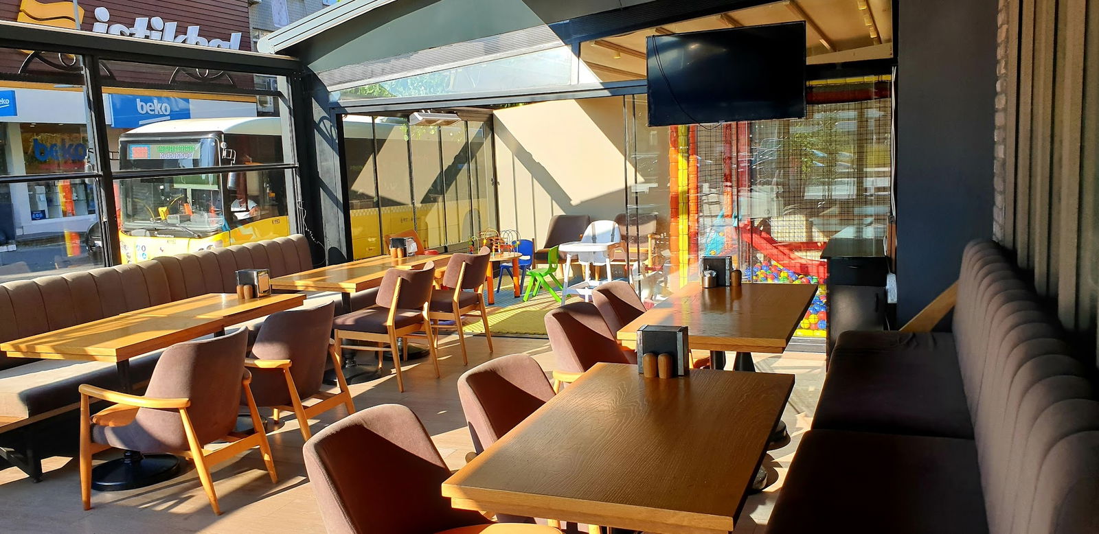 Feluka Seafood Restaurant