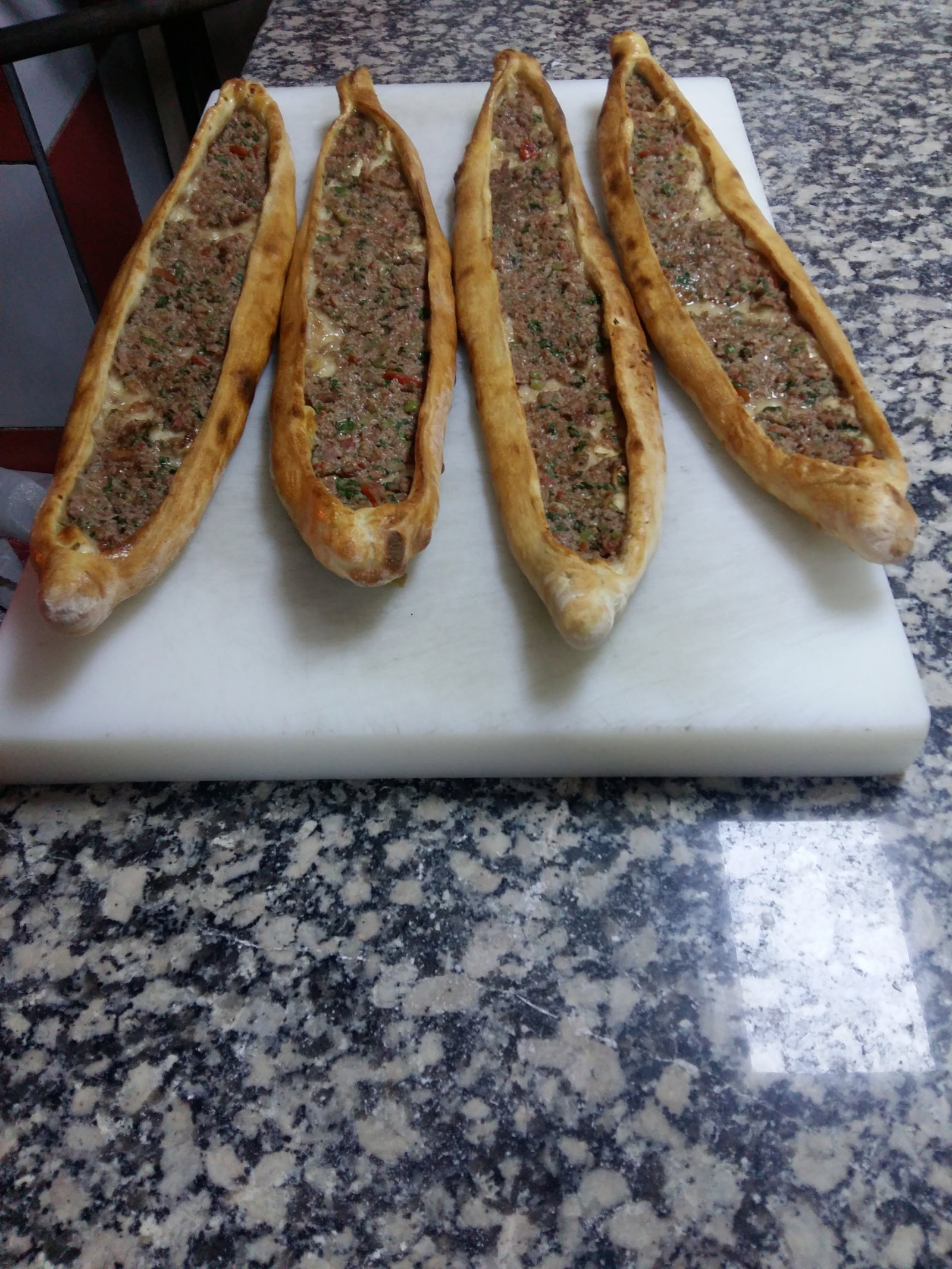 Yörem Pi̇De