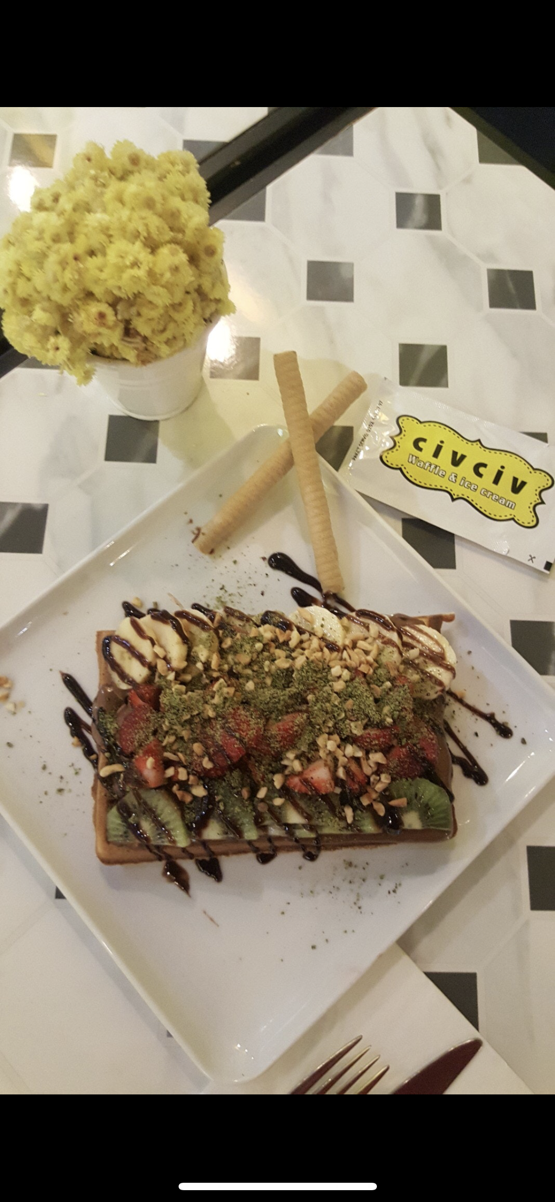 Civciv Waffle Dondurma | Marmaris Waffle | İCe Cream