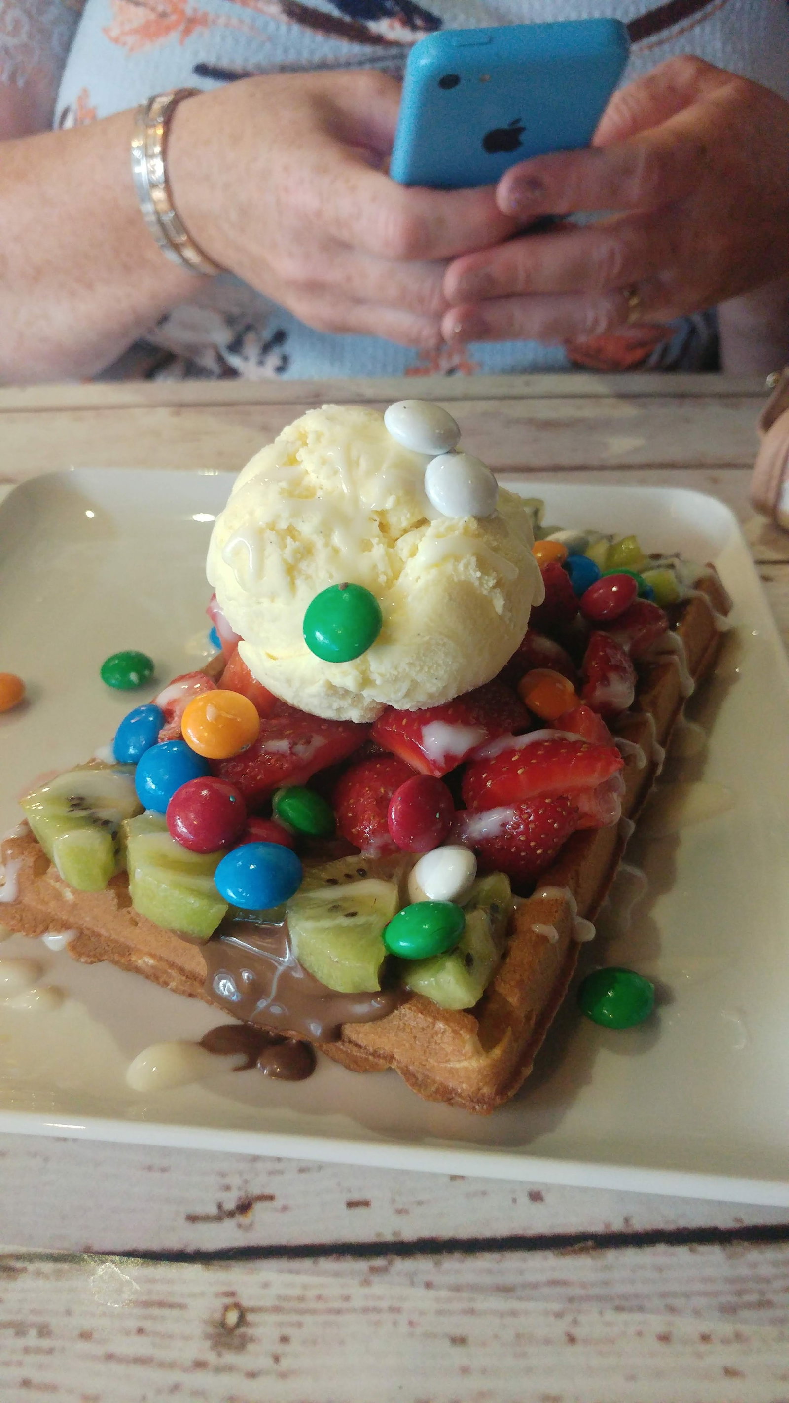 Civciv Waffle Dondurma | Marmaris Waffle | İCe Cream