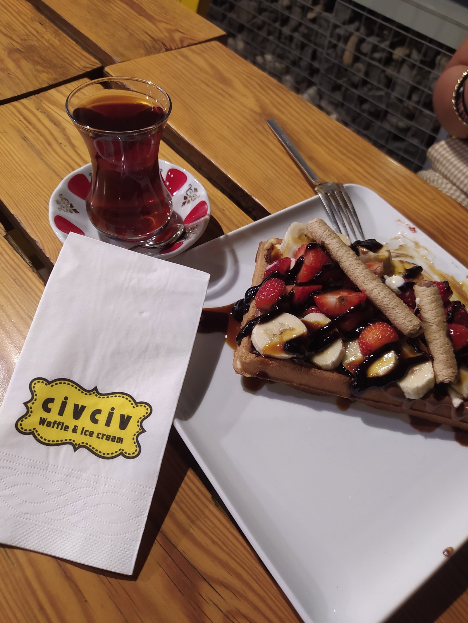 Civciv Waffle Dondurma | Marmaris Waffle | İCe Cream