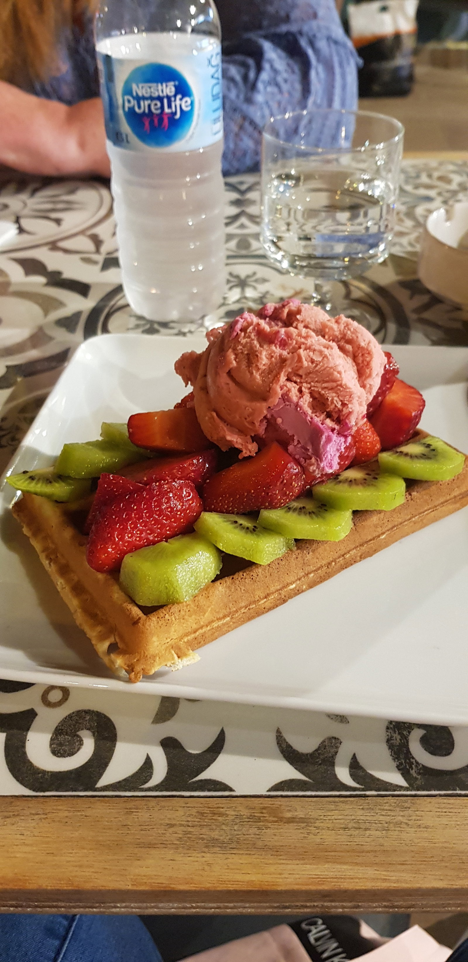 Civciv Waffle Dondurma | Marmaris Waffle | İCe Cream