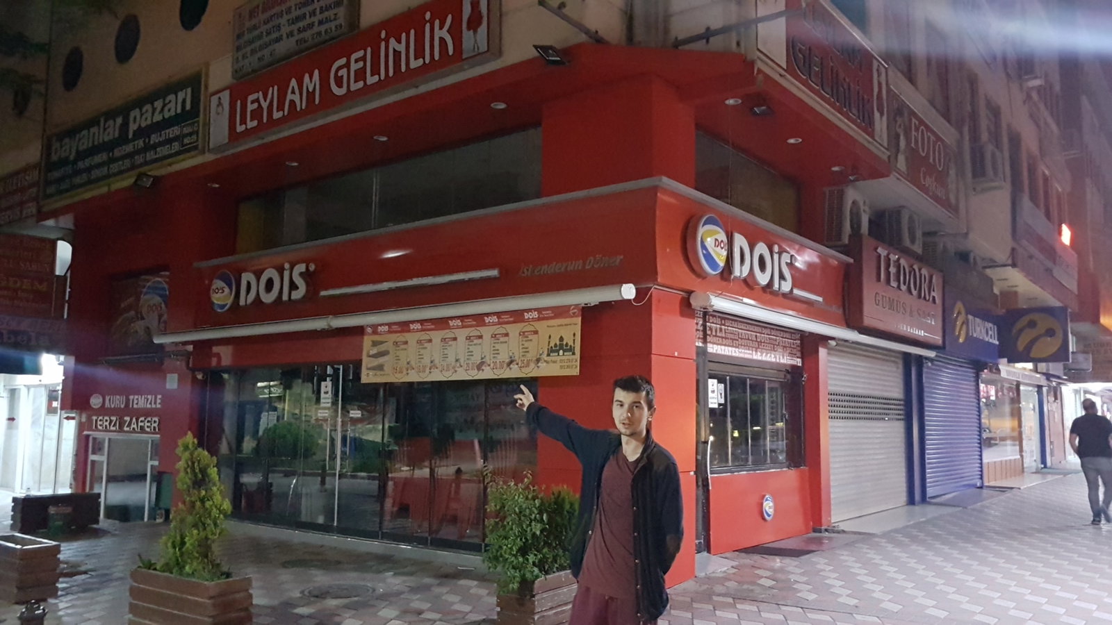 Doi̇s Sincan Hatay Usulü Soslu Döner