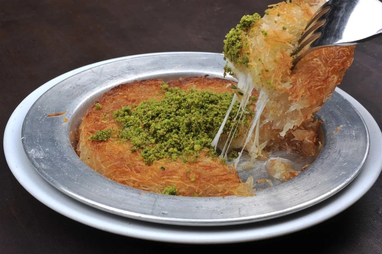 Asır Erzurum Cağ Kebap Çakmak