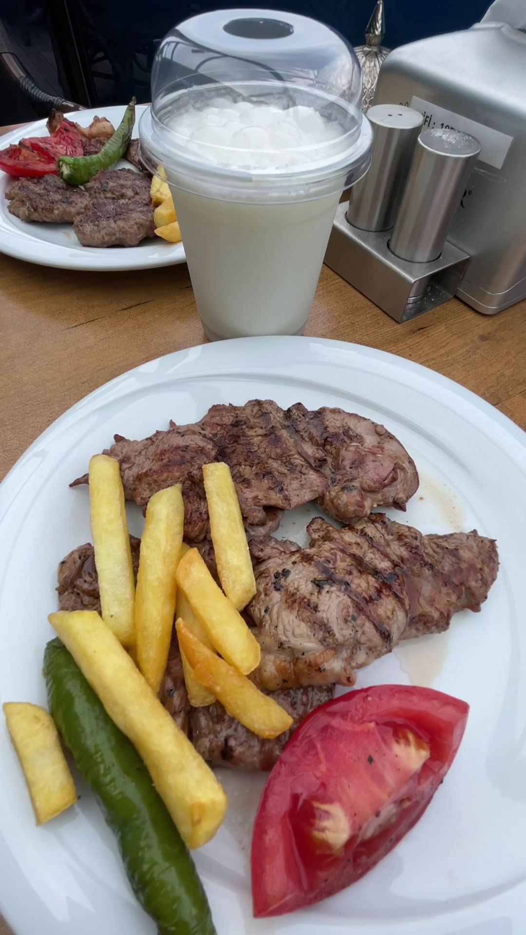 Akpınar Restaurant Akçaabat Köfte