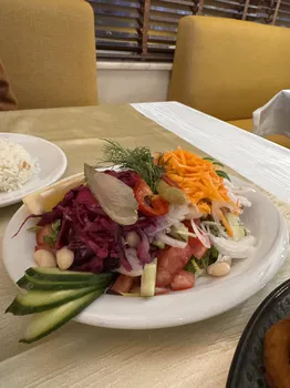 Akpınar Restaurant Akçaabat Köfte resimleri