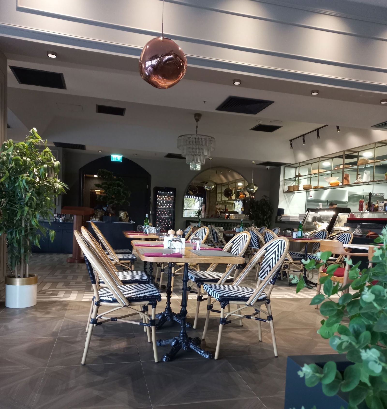 Crave House Kitchen&Bar