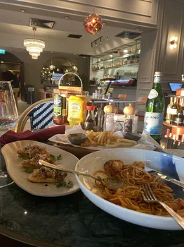 Crave House Kitchen&Bar resimleri