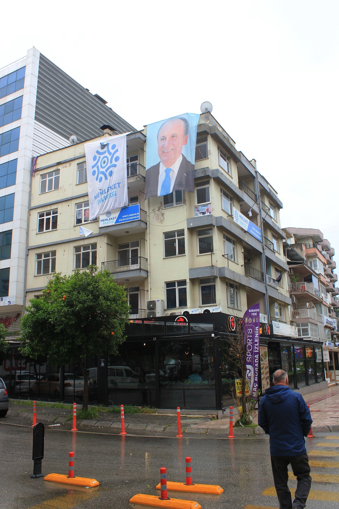 Tavuk Dünyası 09 Aydın