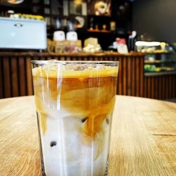 The Business Cafe resimleri