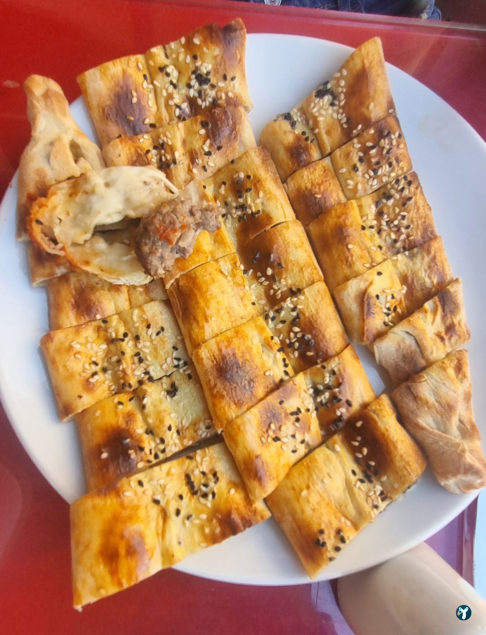 Öz Şelale