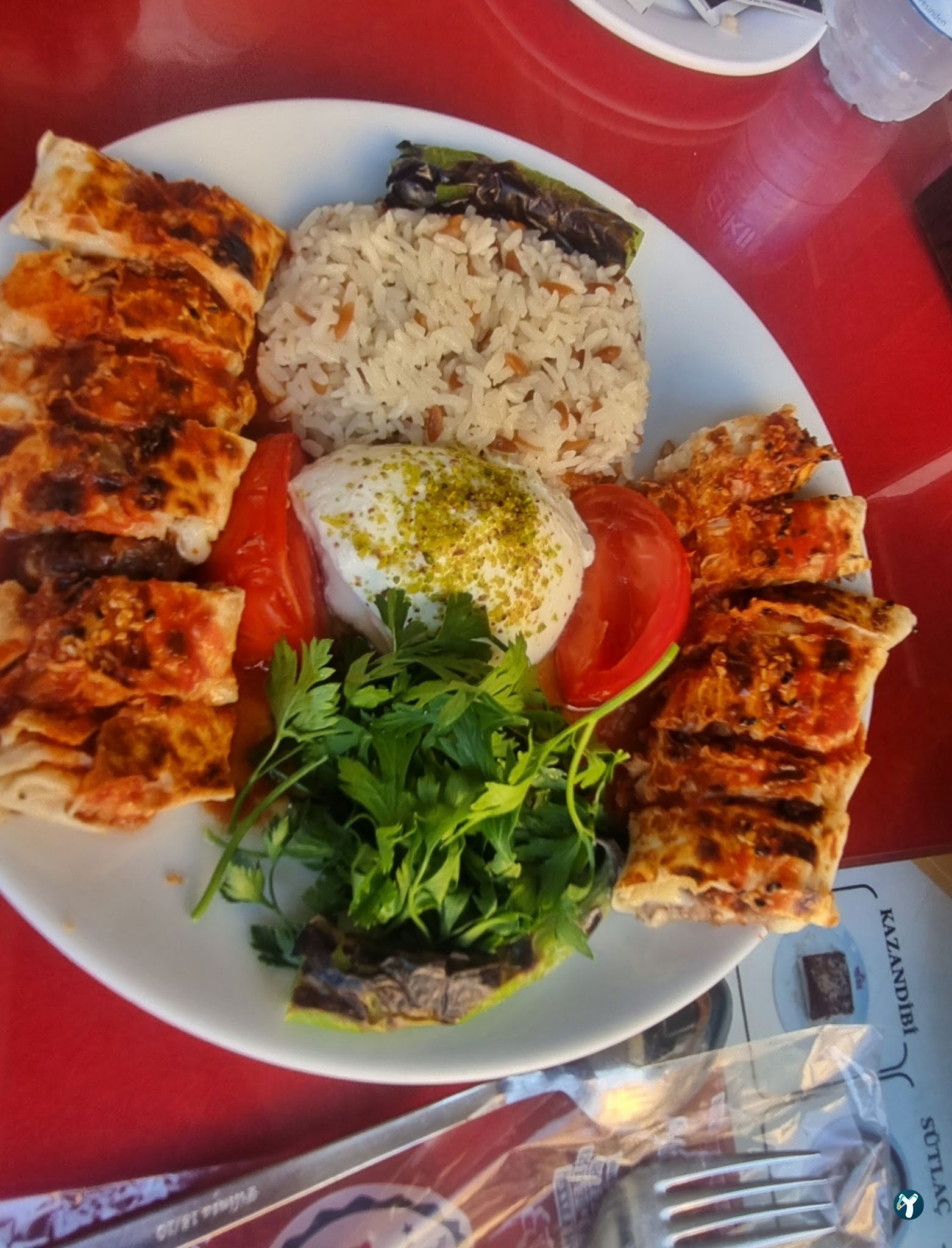 Öz Şelale