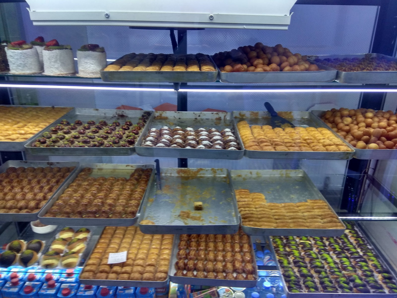 Kandil Pide Baklava Lahmacun Salonu