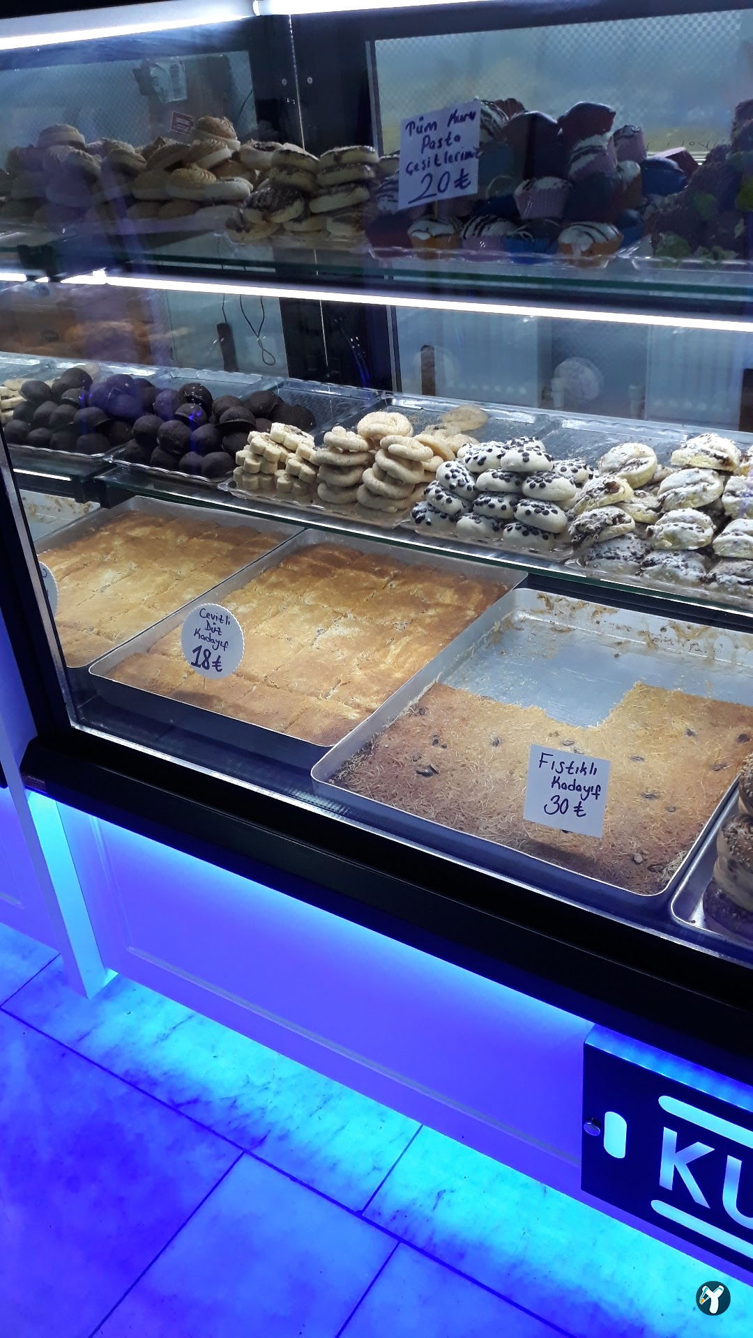 Kandil Pide Baklava Lahmacun Salonu