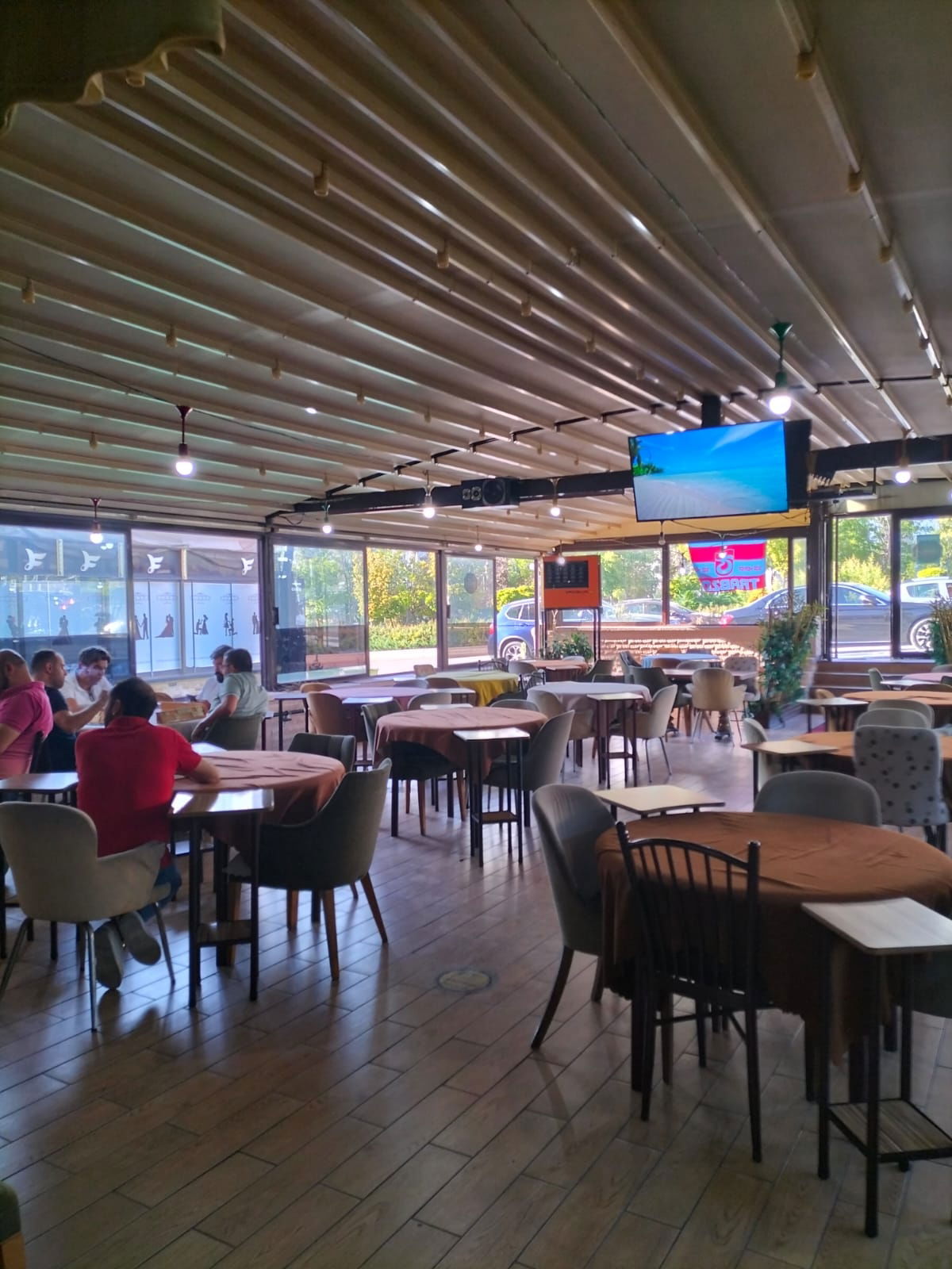 Hamza Usta Tiryaki Nargile & Cafe