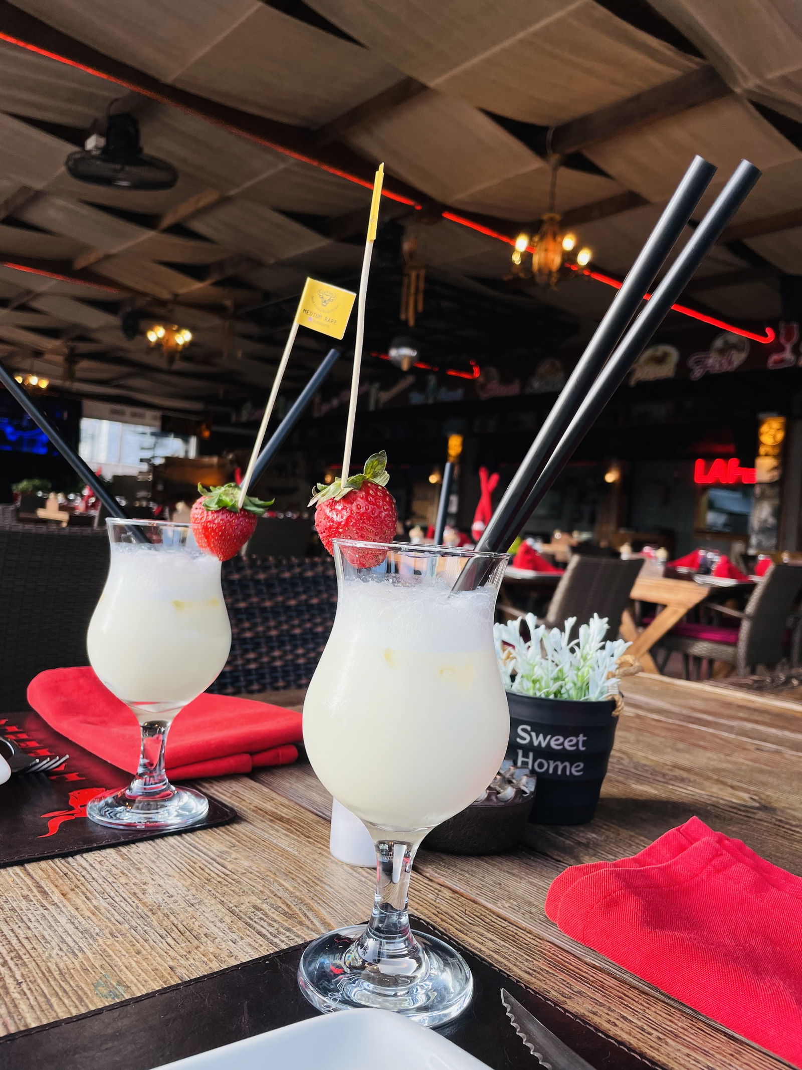 La Perla Steak House & Sky Sports Bar