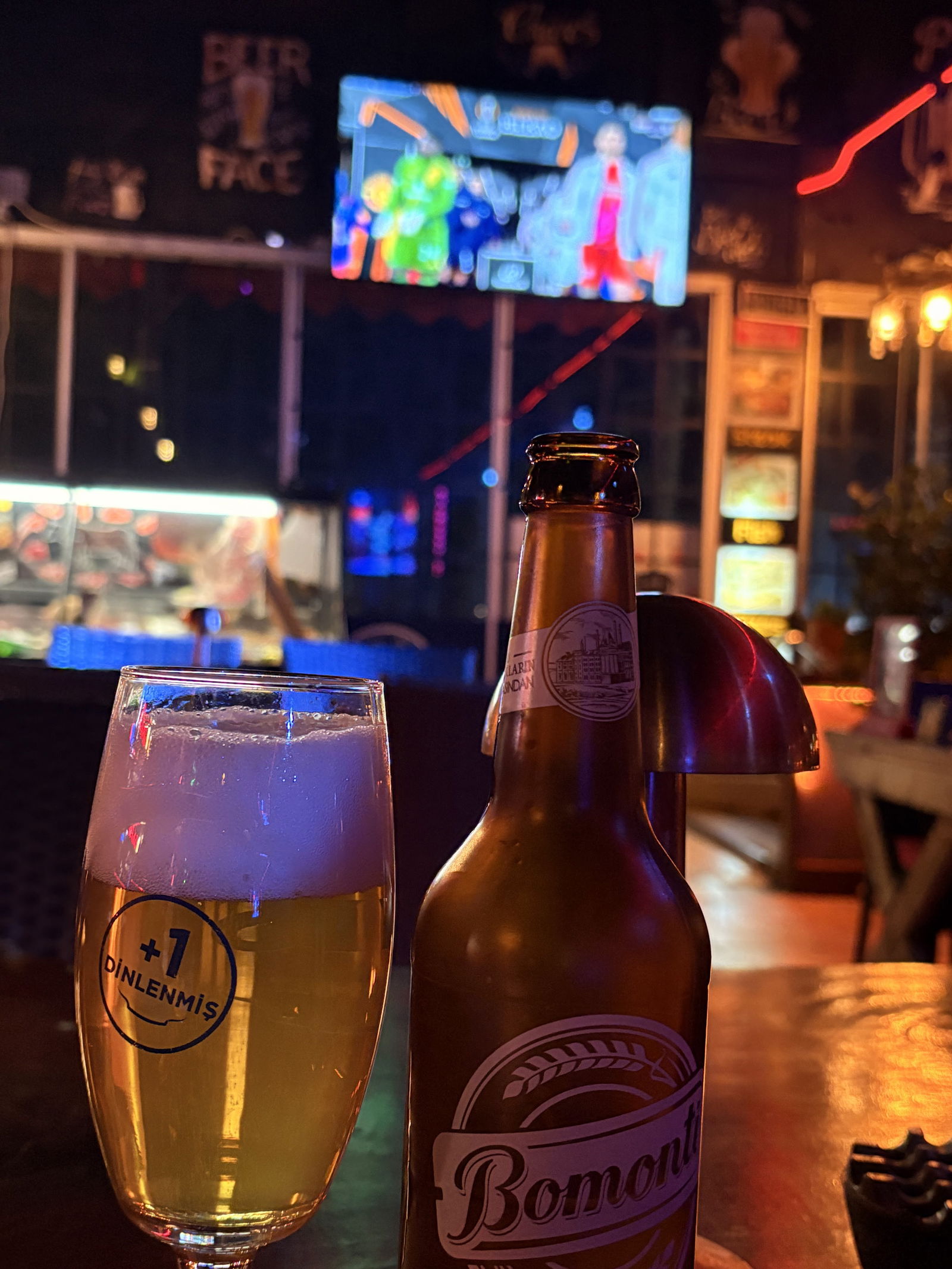 La Perla Steak House & Sky Sports Bar