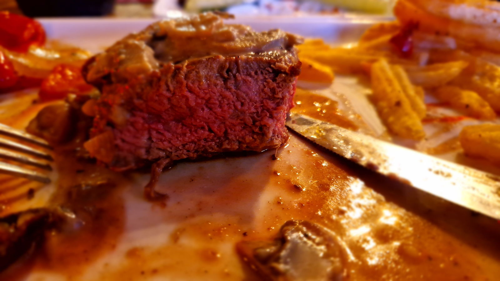 La Perla Steak House & Sky Sports Bar