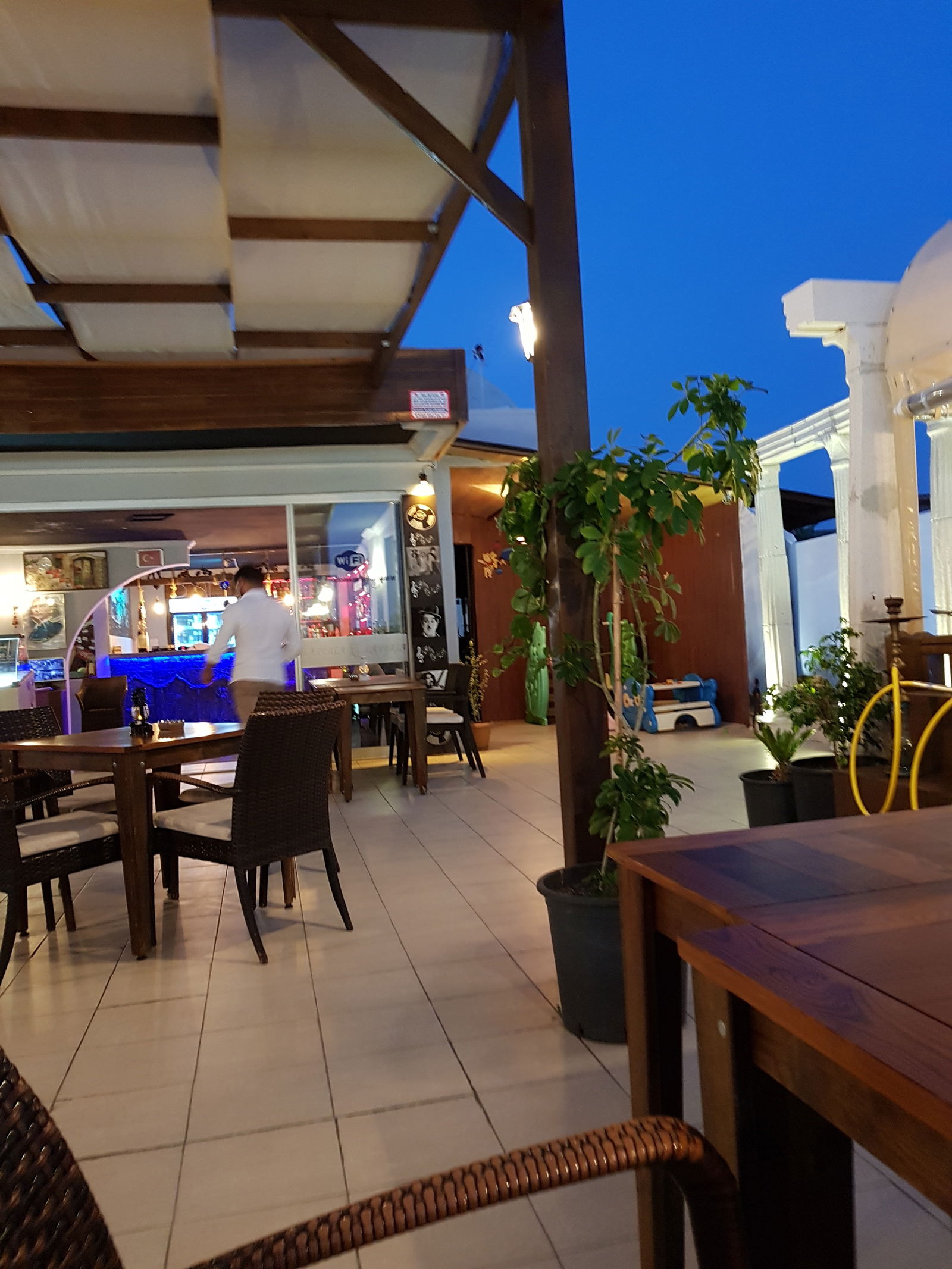 La Perla Steak House & Sky Sports Bar