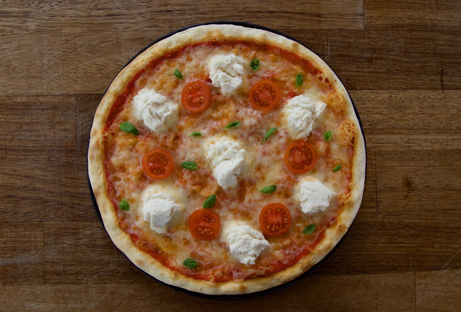 Pomidori Pizza
