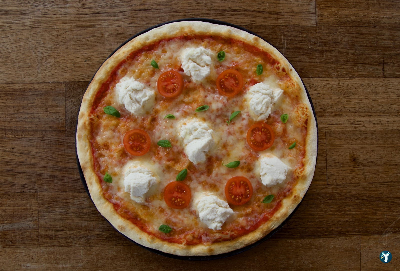 Pomidori Pizza