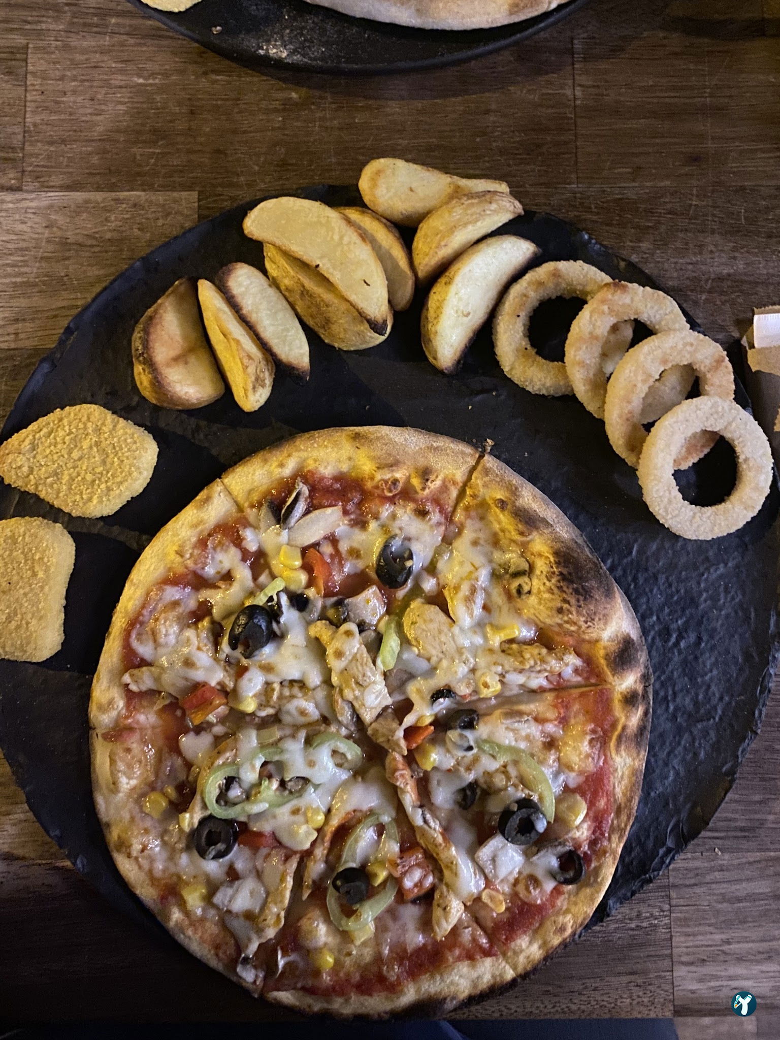 Pomidori Pizza