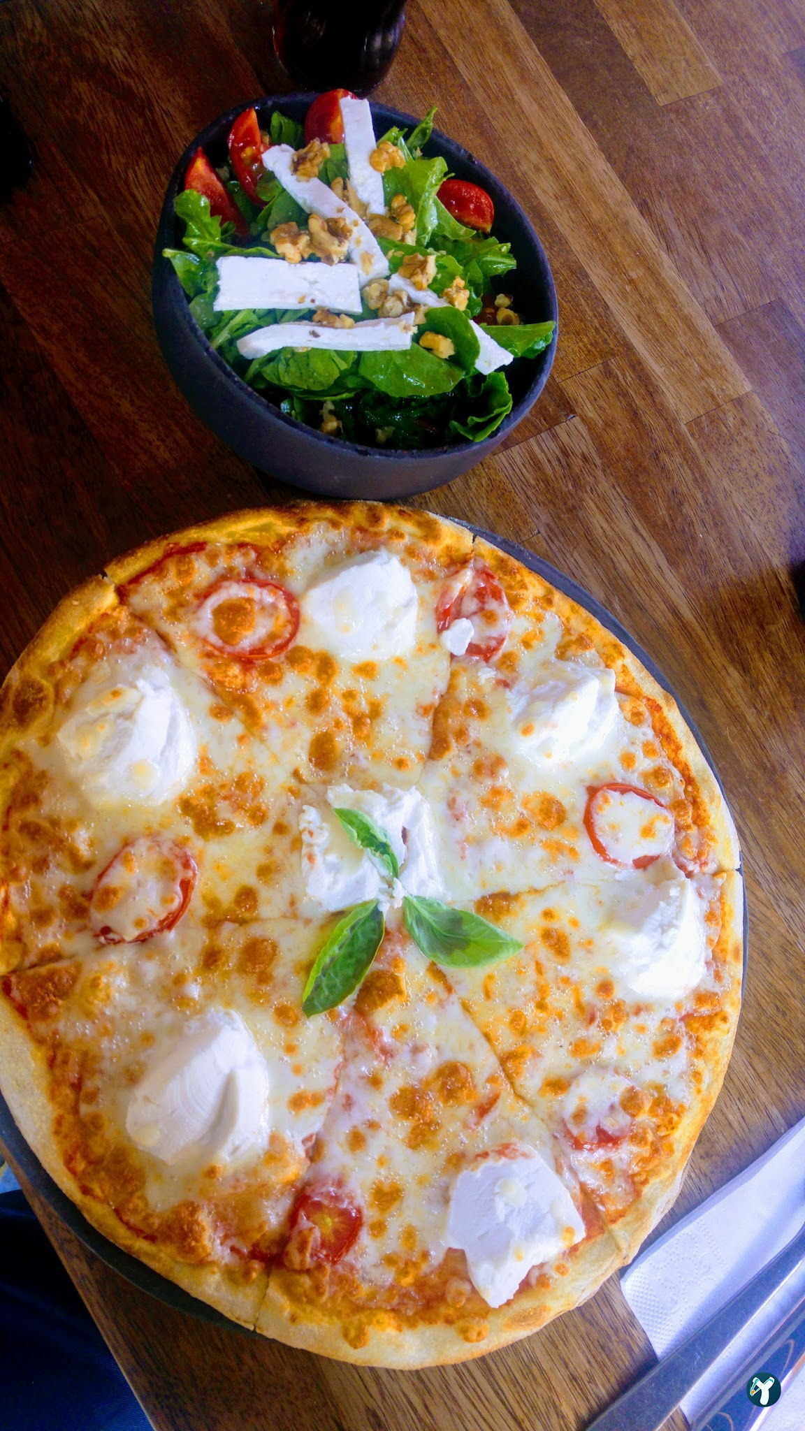 Pomidori Pizza