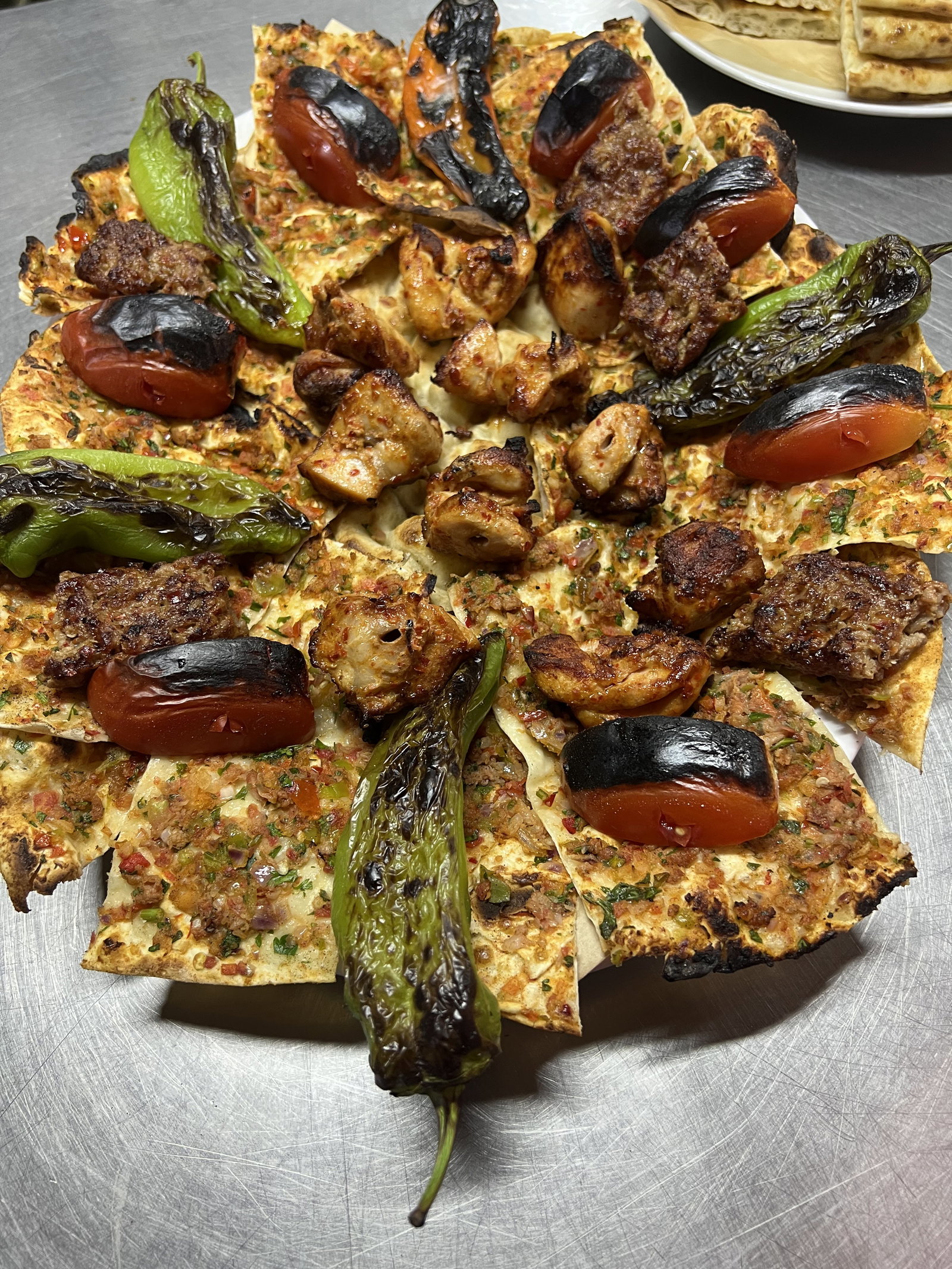 Arzuoğlu Lahmacun Kebap