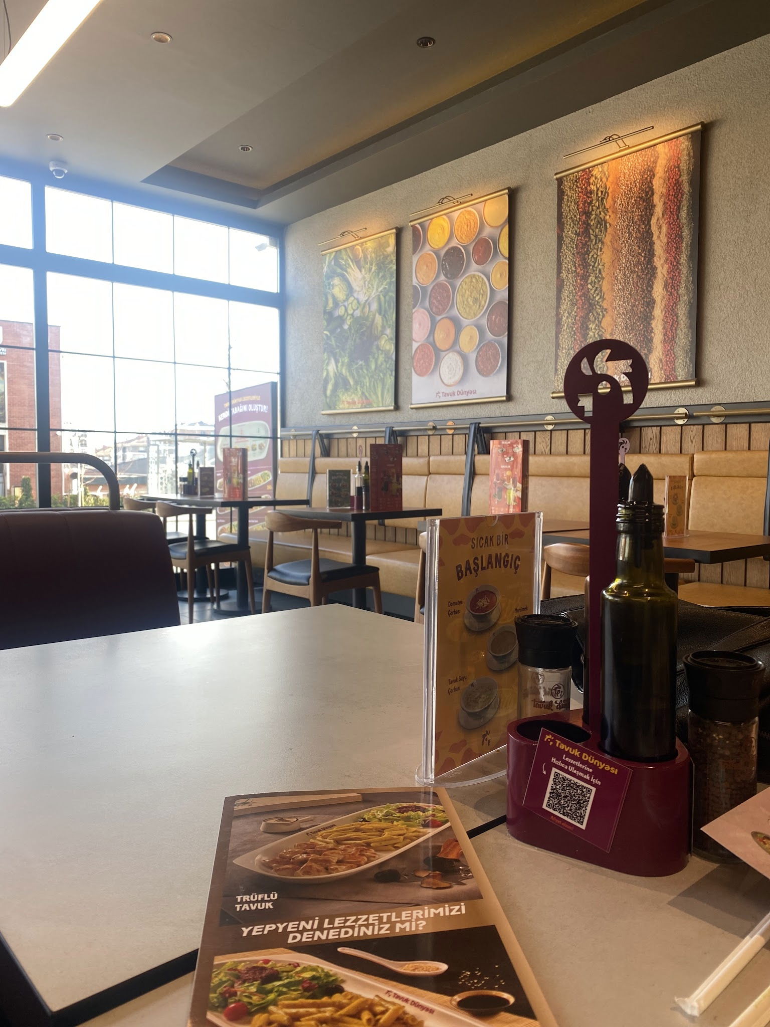 Tavuk Dünyası Silivri Cadde