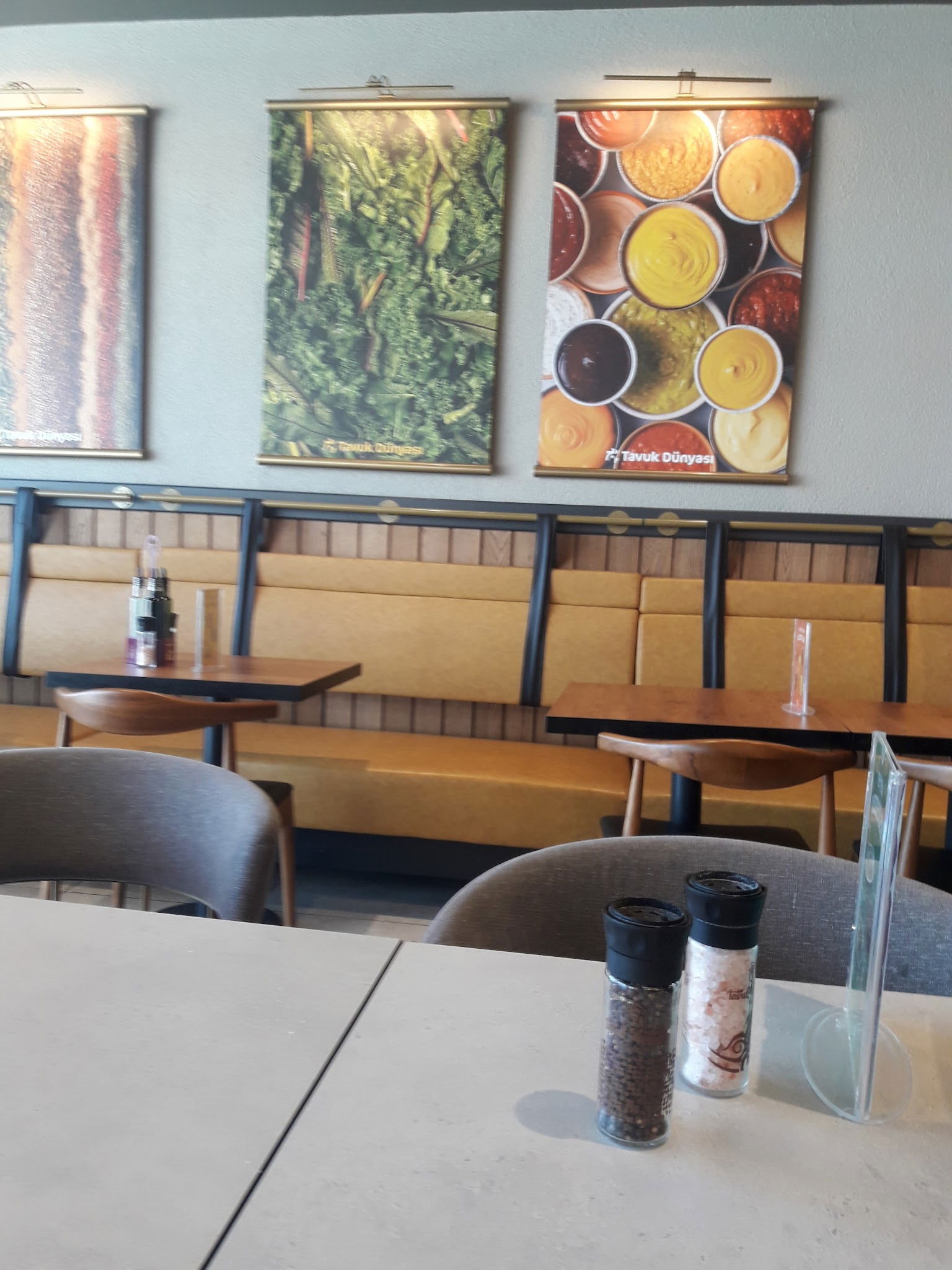 Tavuk Dünyası Silivri Cadde