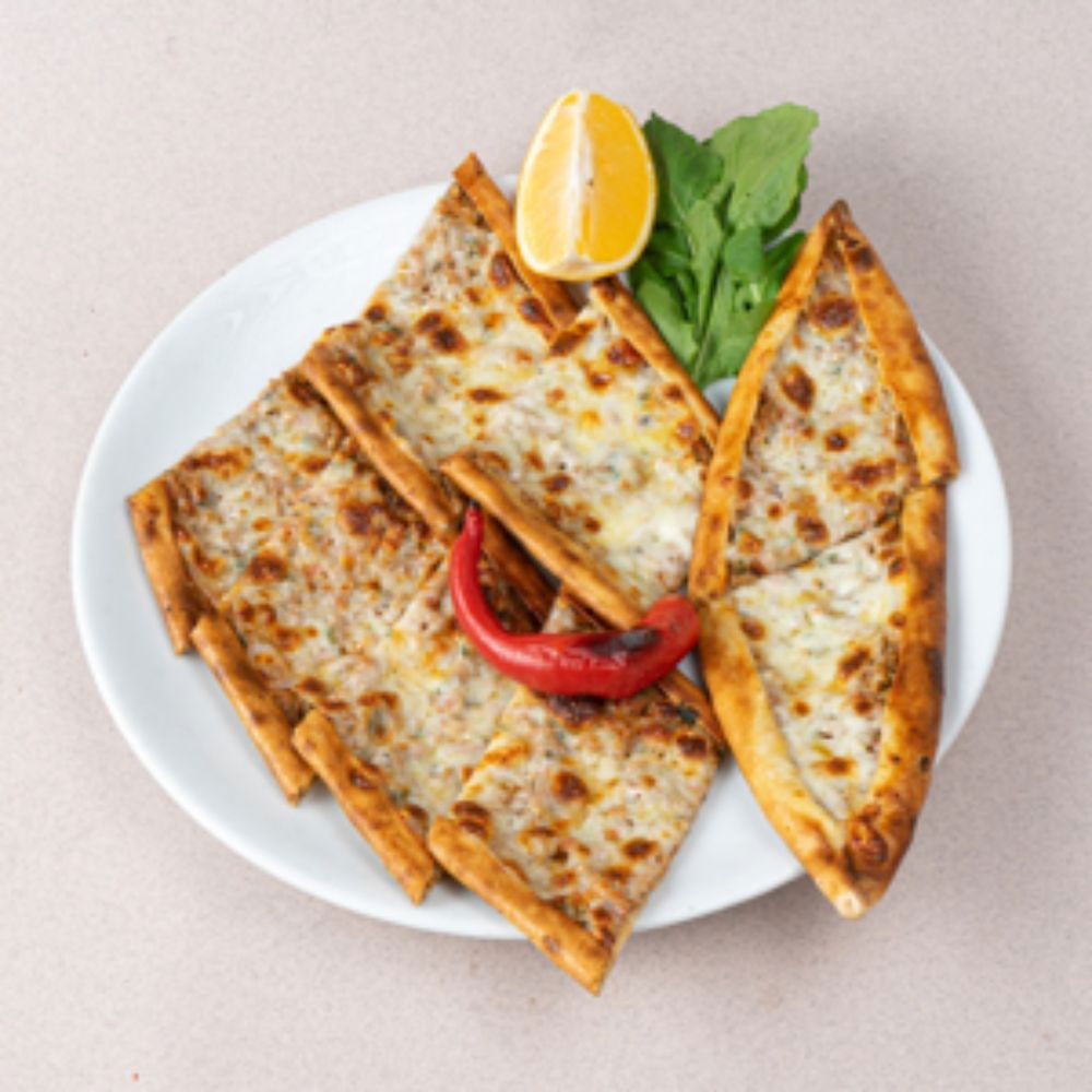 Double Kıymalı Kaşarlı Pide