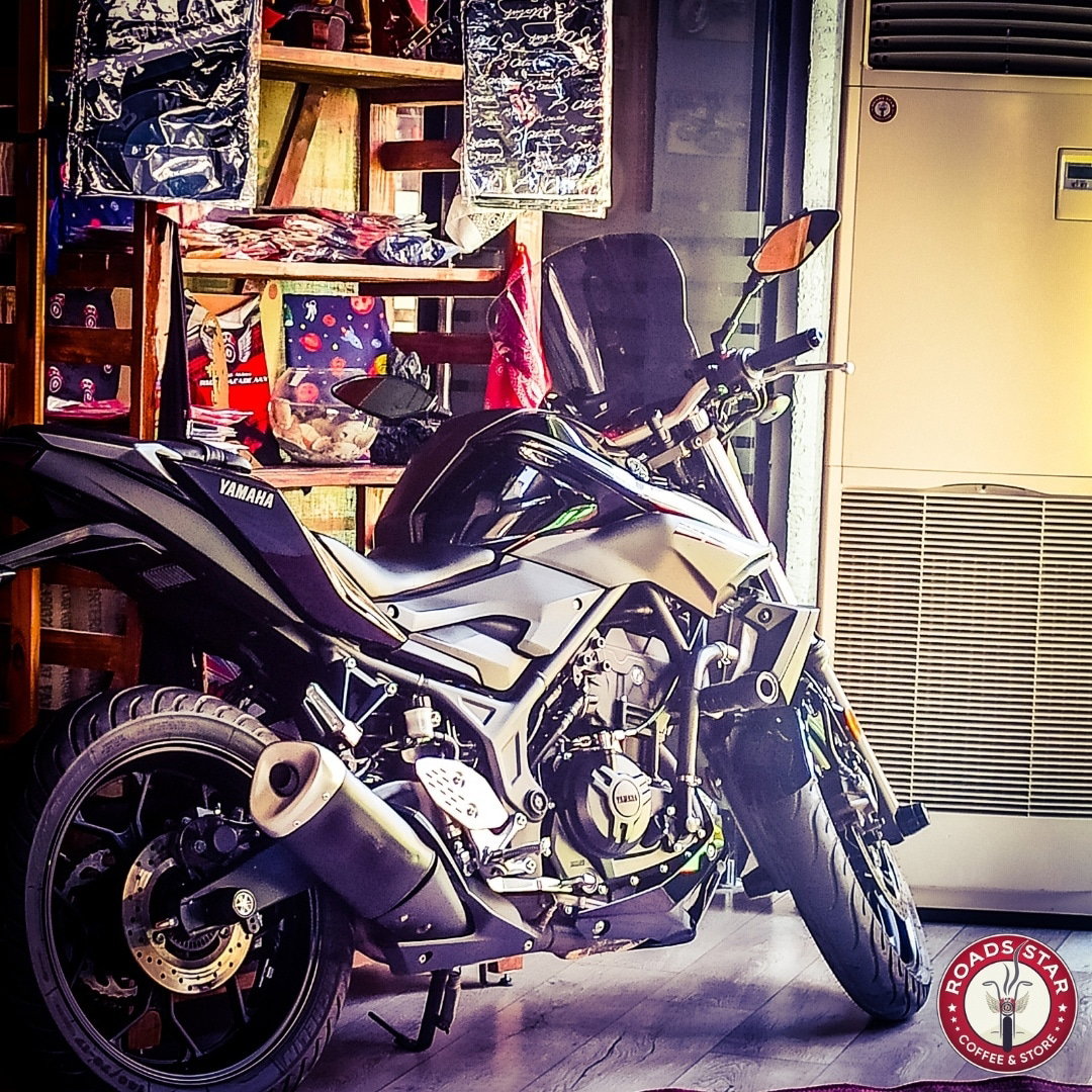 Roadsstar Coffee & Store