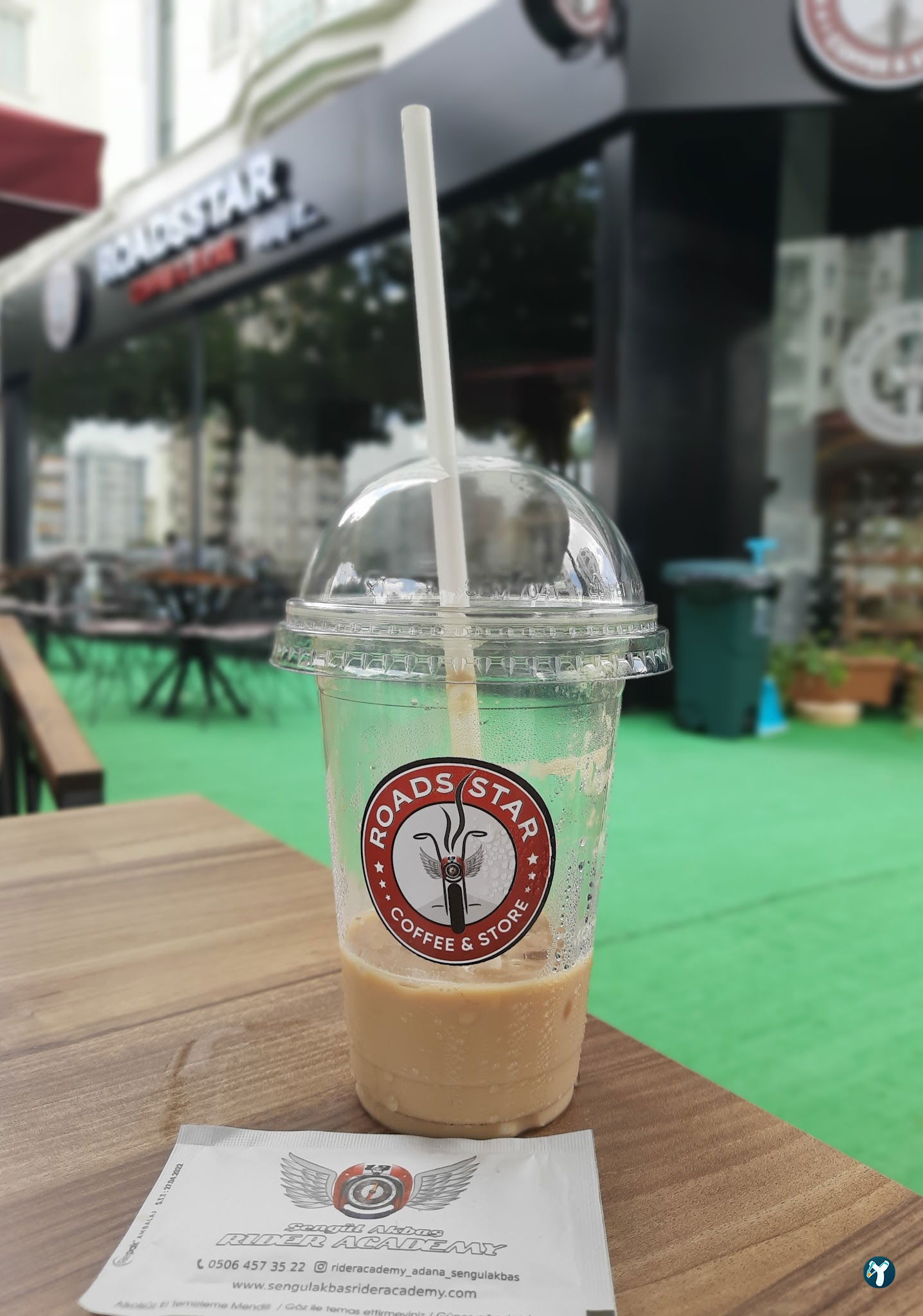 Roadsstar Coffee & Store