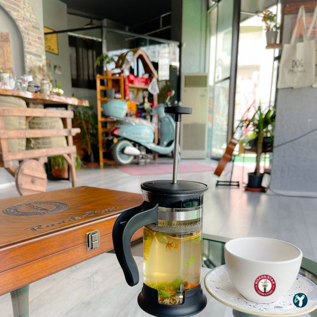 Roadsstar Coffee & Store