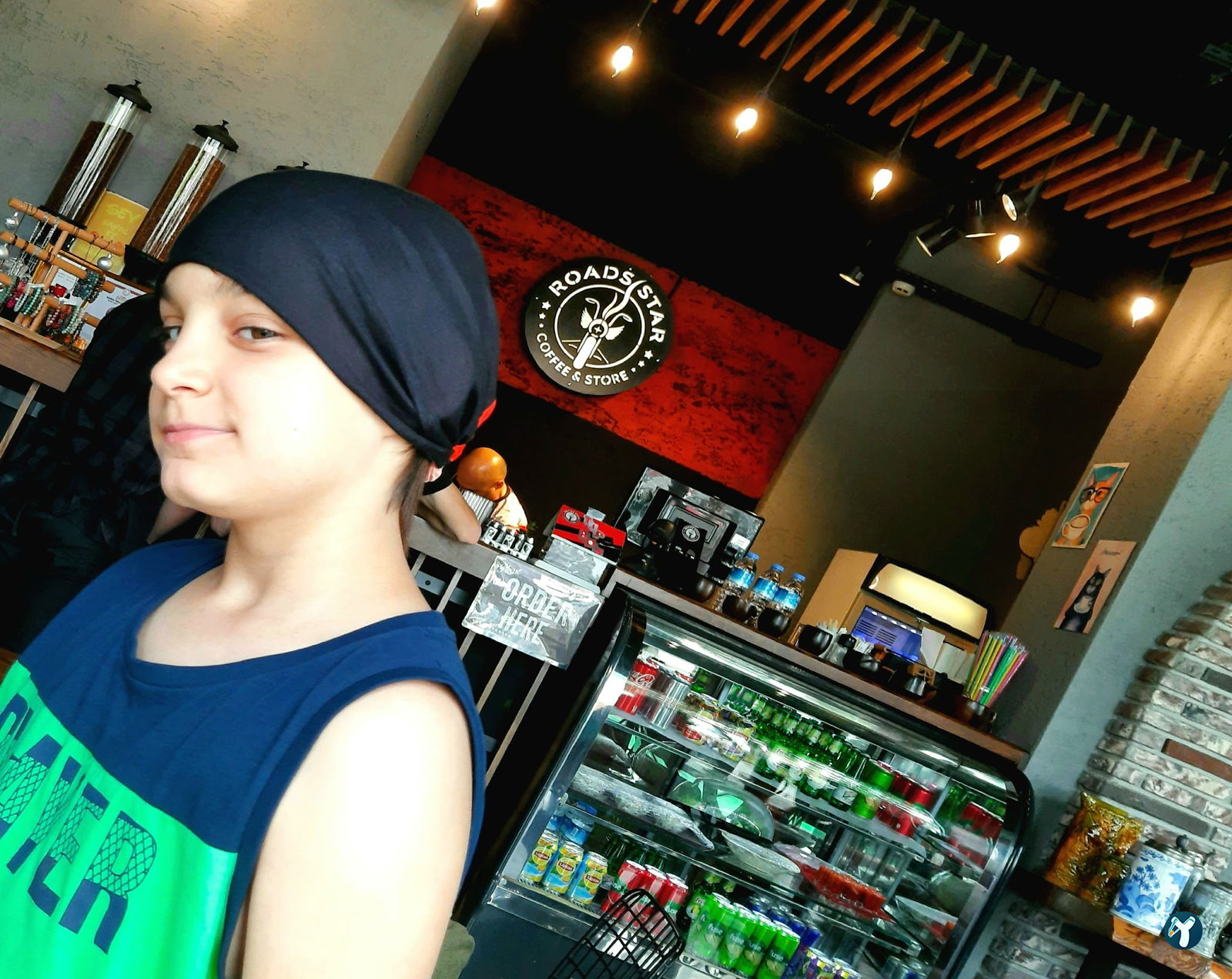 Roadsstar Coffee & Store