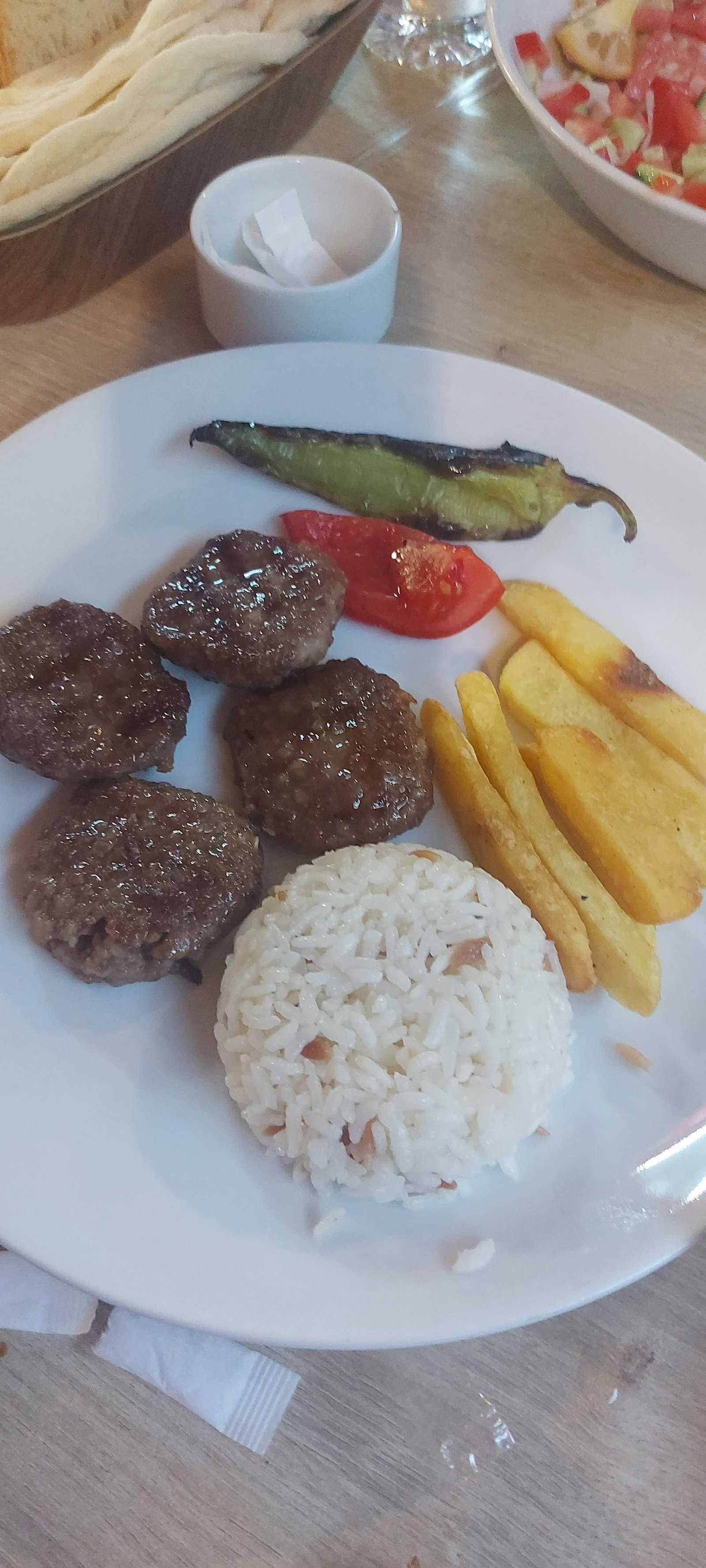 Bimola Cafe And Resturant