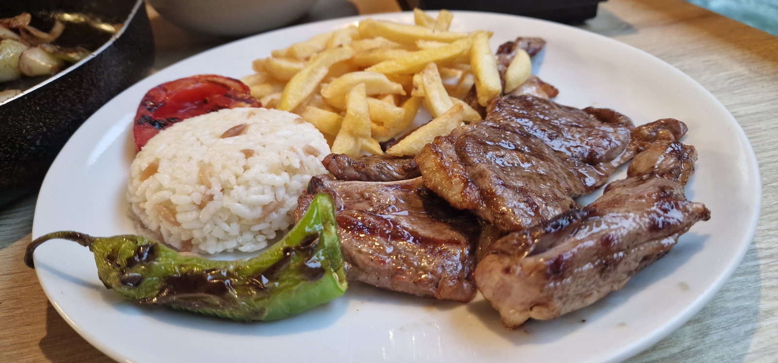 Bimola Cafe And Resturant