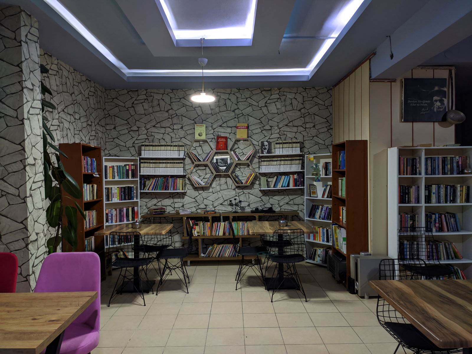 Kürkçü Dükkanı