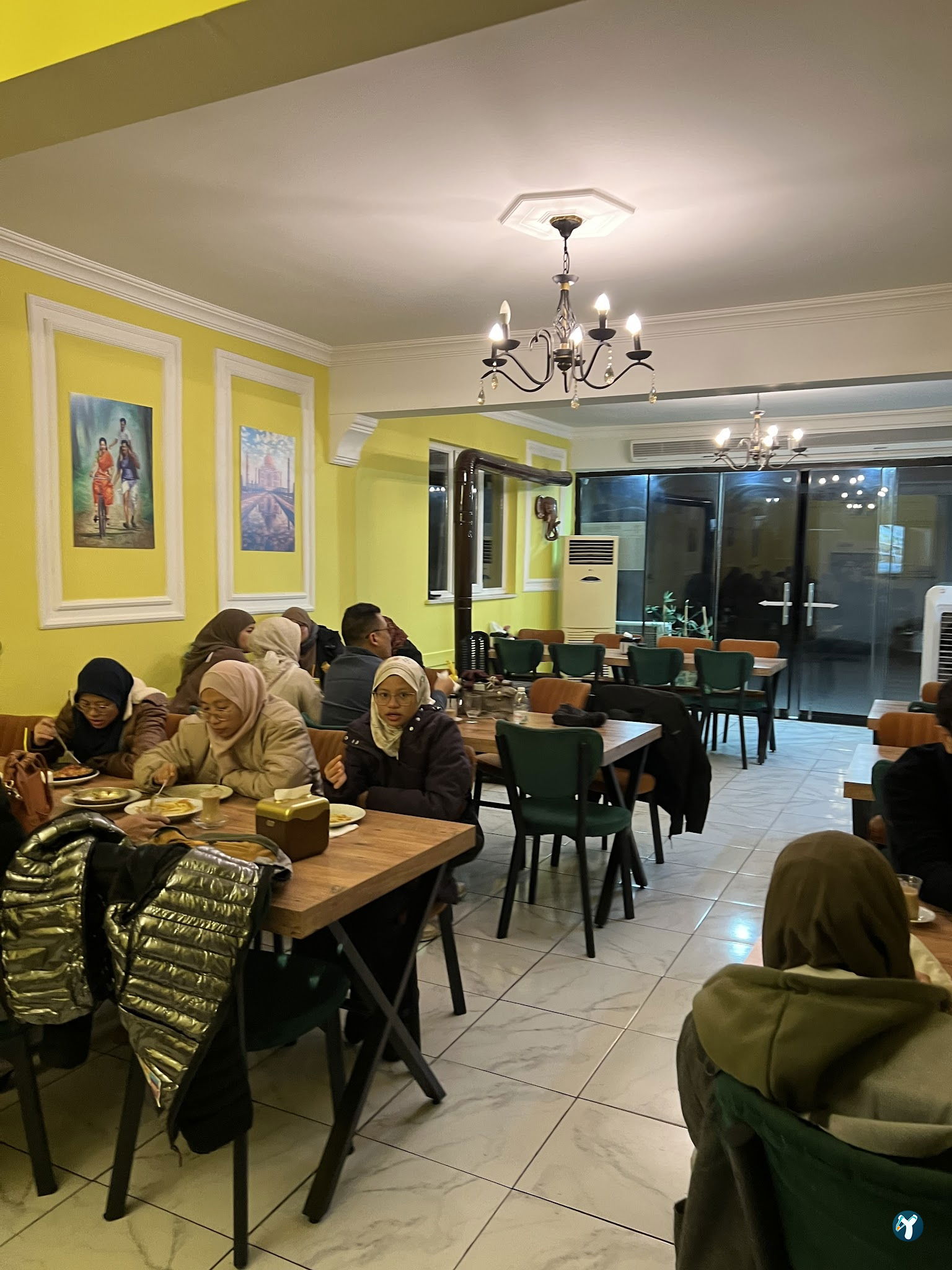 Seven Spices İndian Restaurant