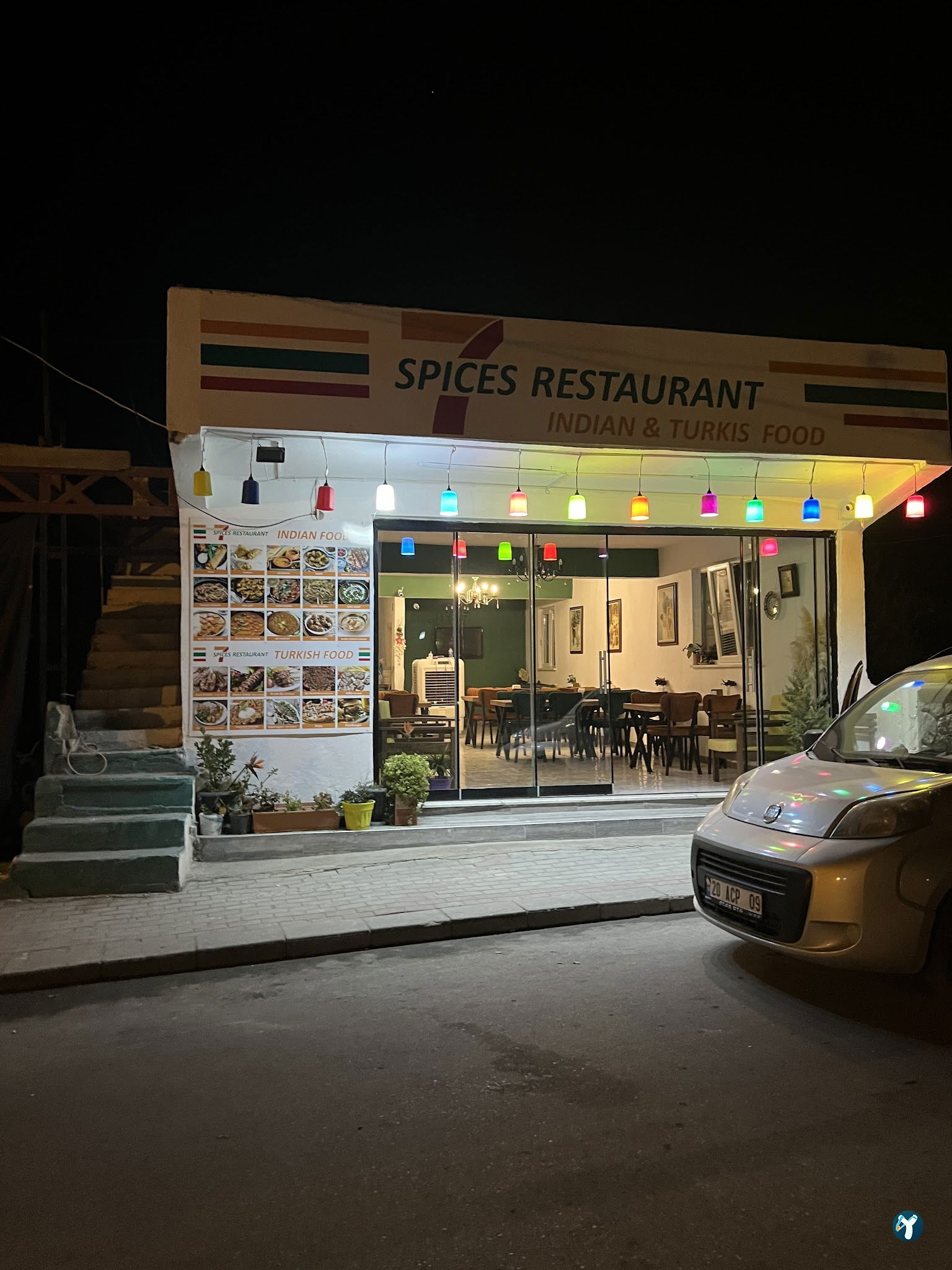Seven Spices İndian Restaurant
