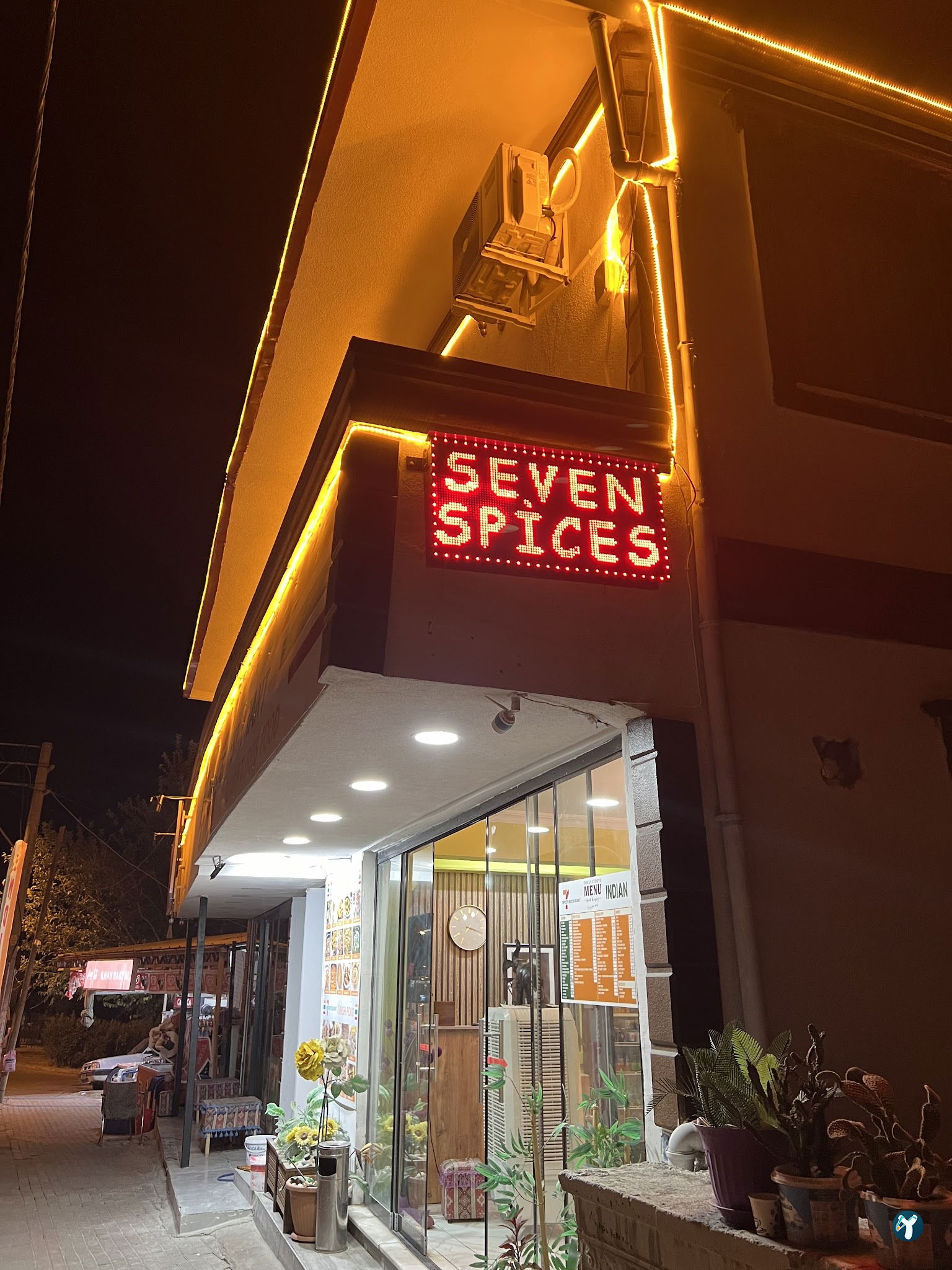 Seven Spices İndian Restaurant