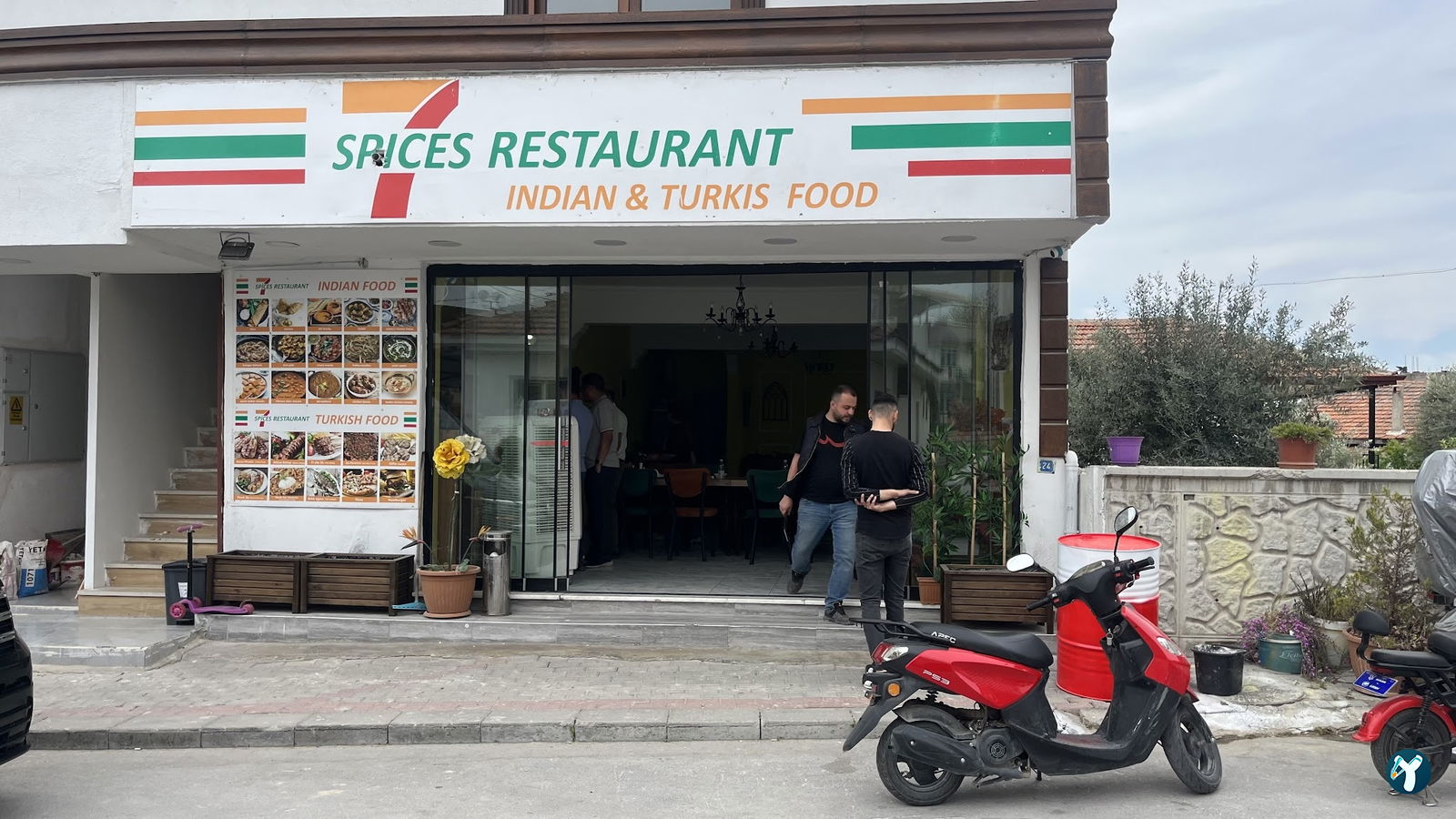 Seven Spices İndian Restaurant