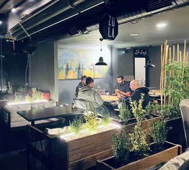 Zula Cafe resimleri