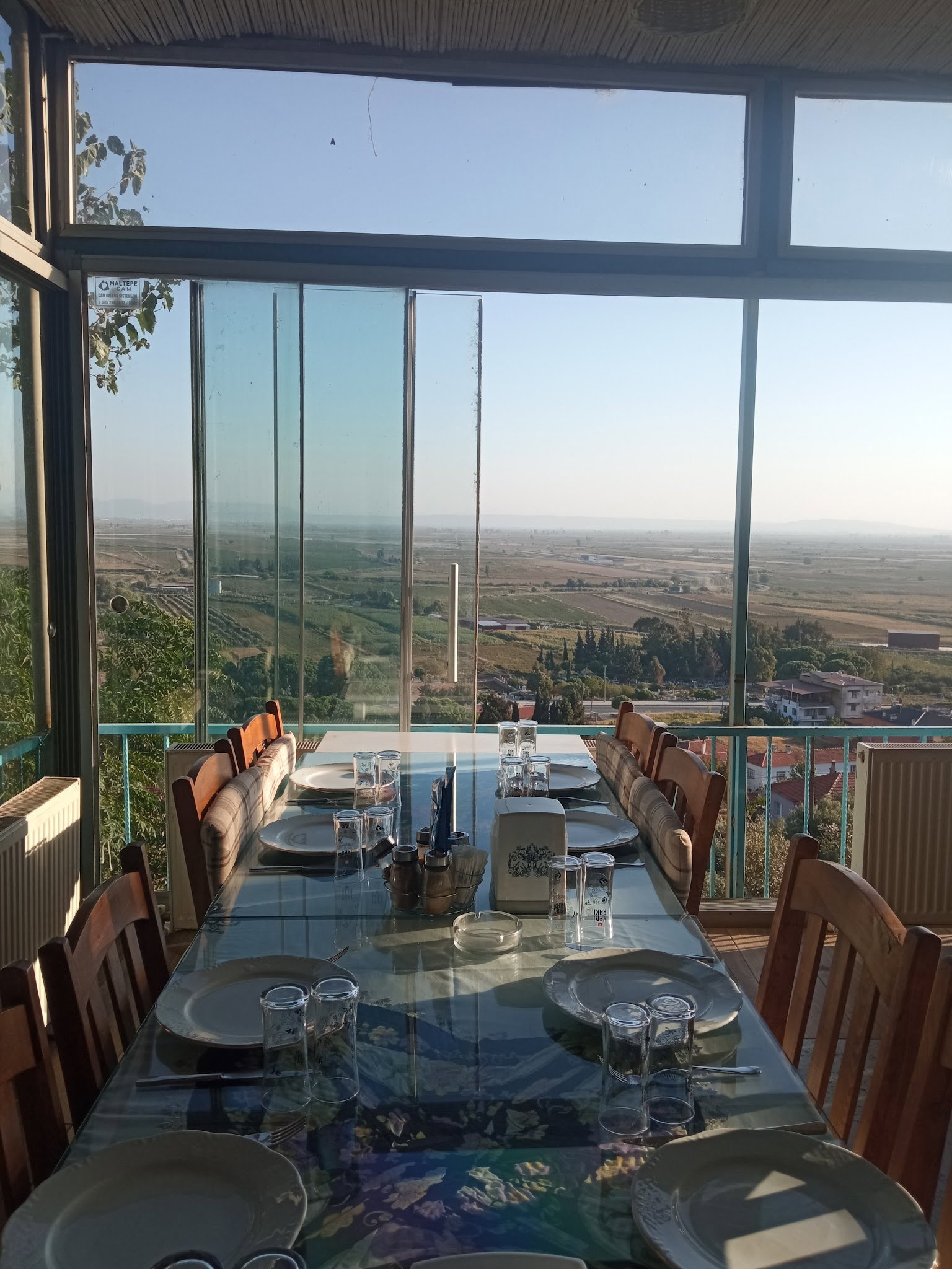 Günbatımı Restaurant, Güllübahçe